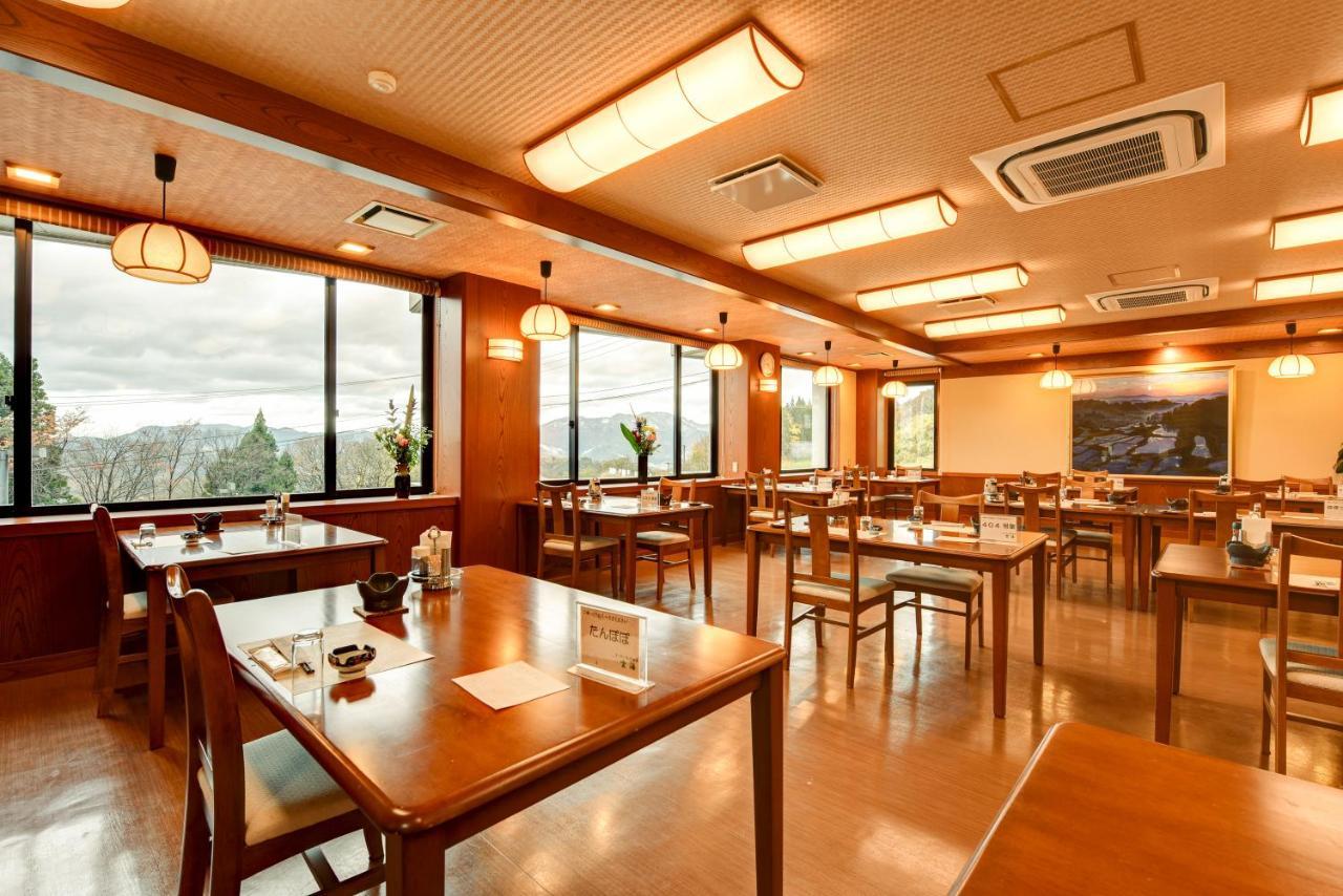 Unkai Hotel Tokamachi Zewnętrze zdjęcie